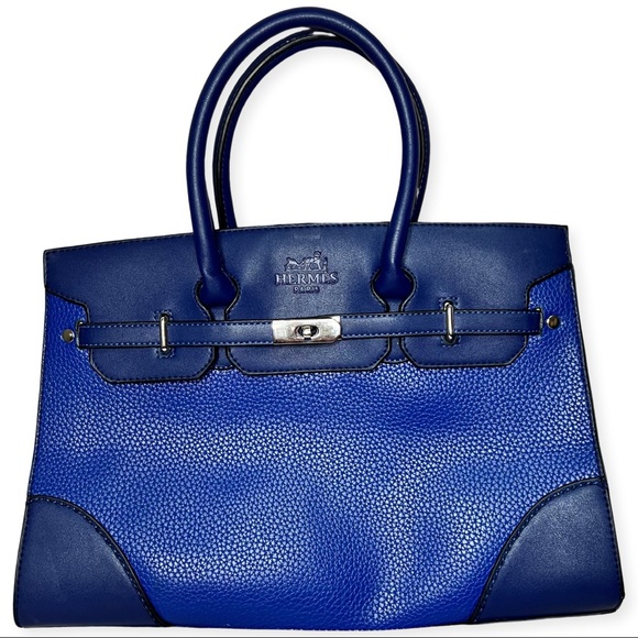 Gorgeous Blue Bag - Picture 1 of 8